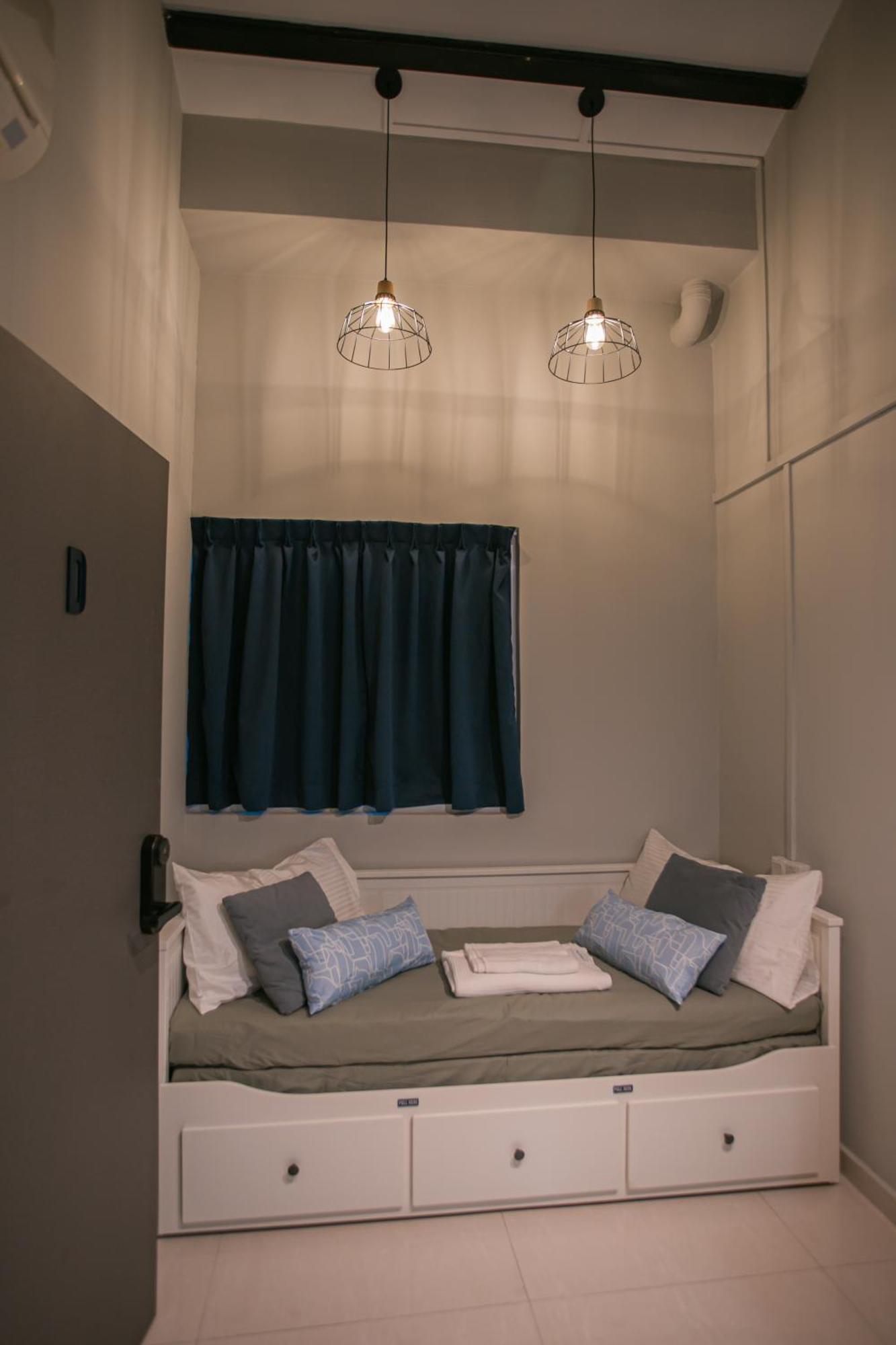 Bluewaters Collab Quarters Hostel Singapore Ngoại thất bức ảnh